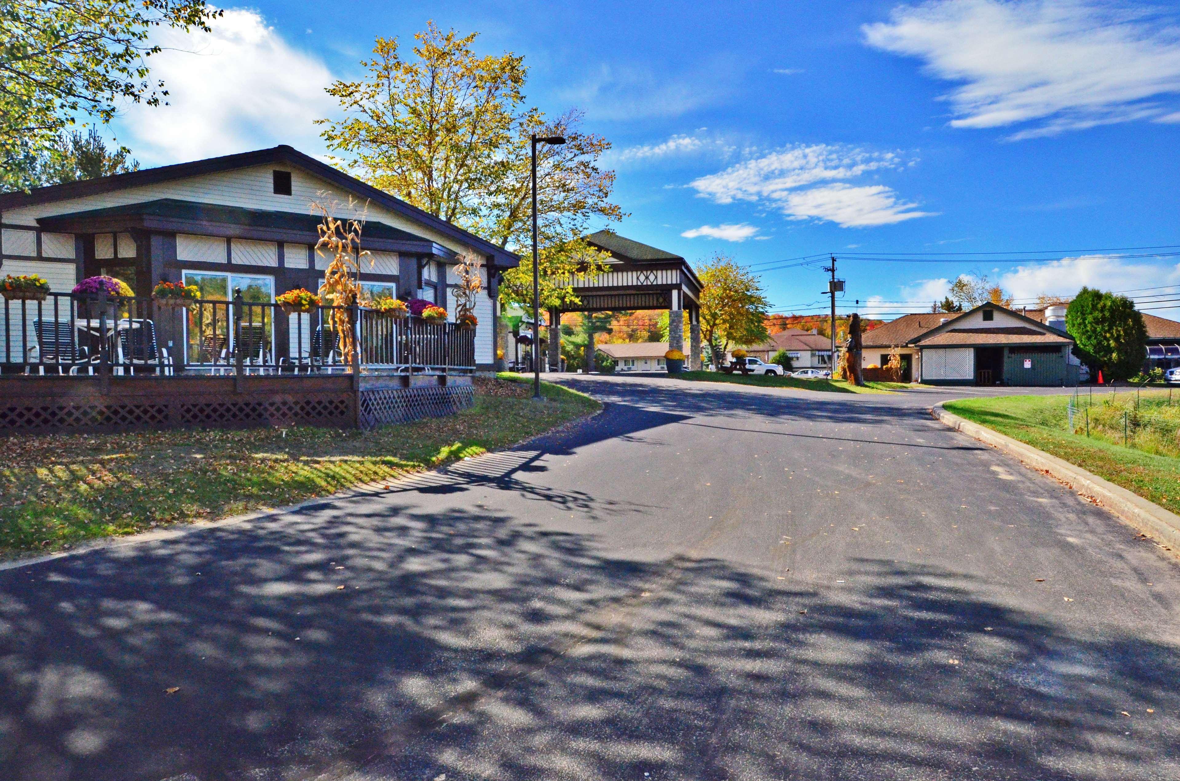 Hotel Best Western Saranac Lake Extérieur photo